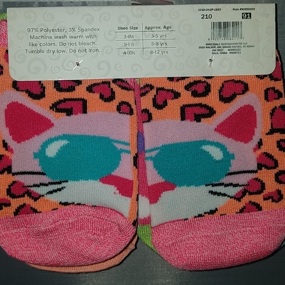 Girls totally Sox. Shoe size 3 to 8.5 - Picture 3 of 5